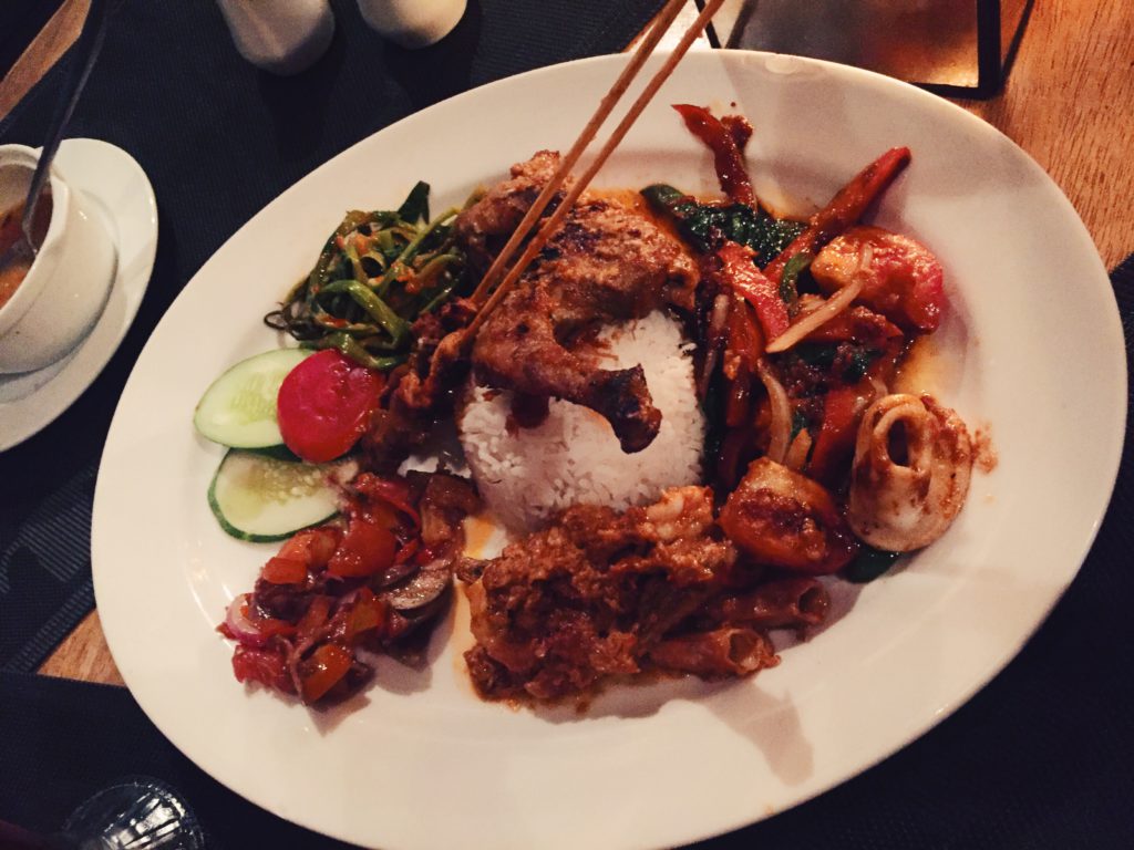 Lombok rijsttafel @ Natya Restaurant